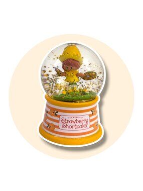 Strawberry Shortcake Snow Globe: Orange Blossom, 4 in.